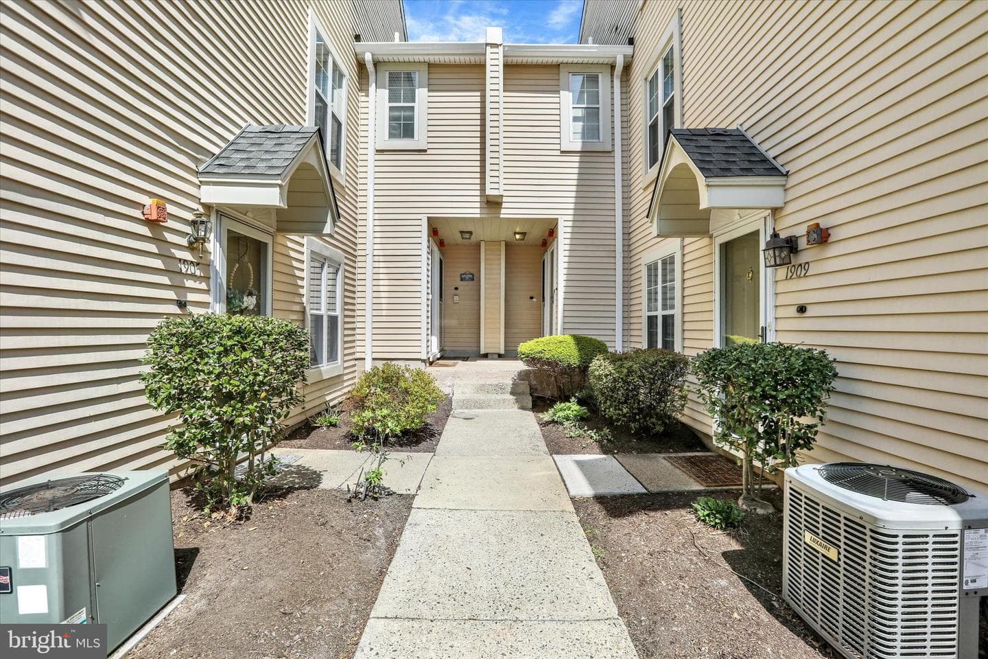 1907 Society Place
