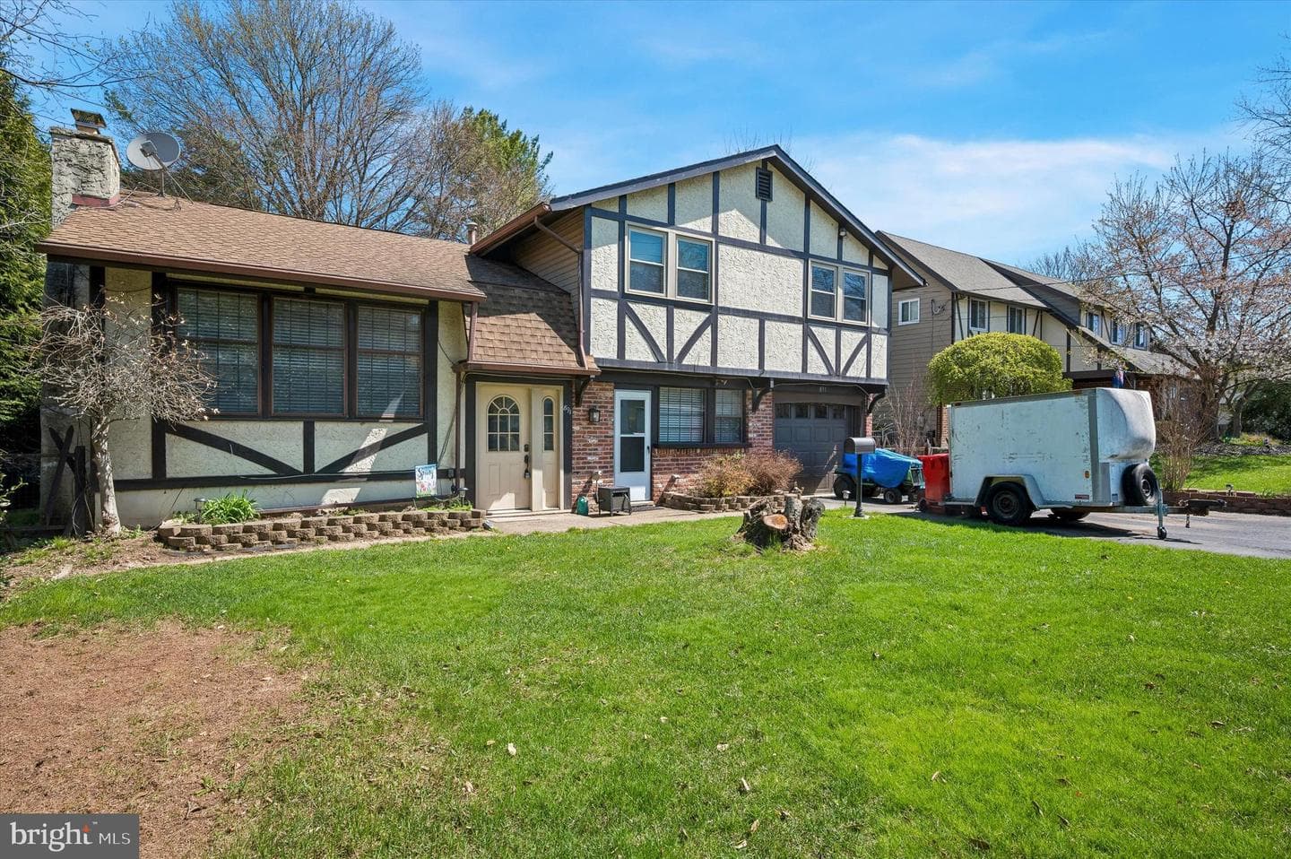 891 Ivyland Road