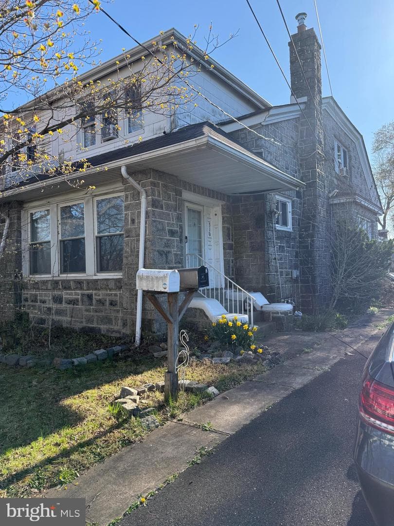 310 Wynnewood Avenue