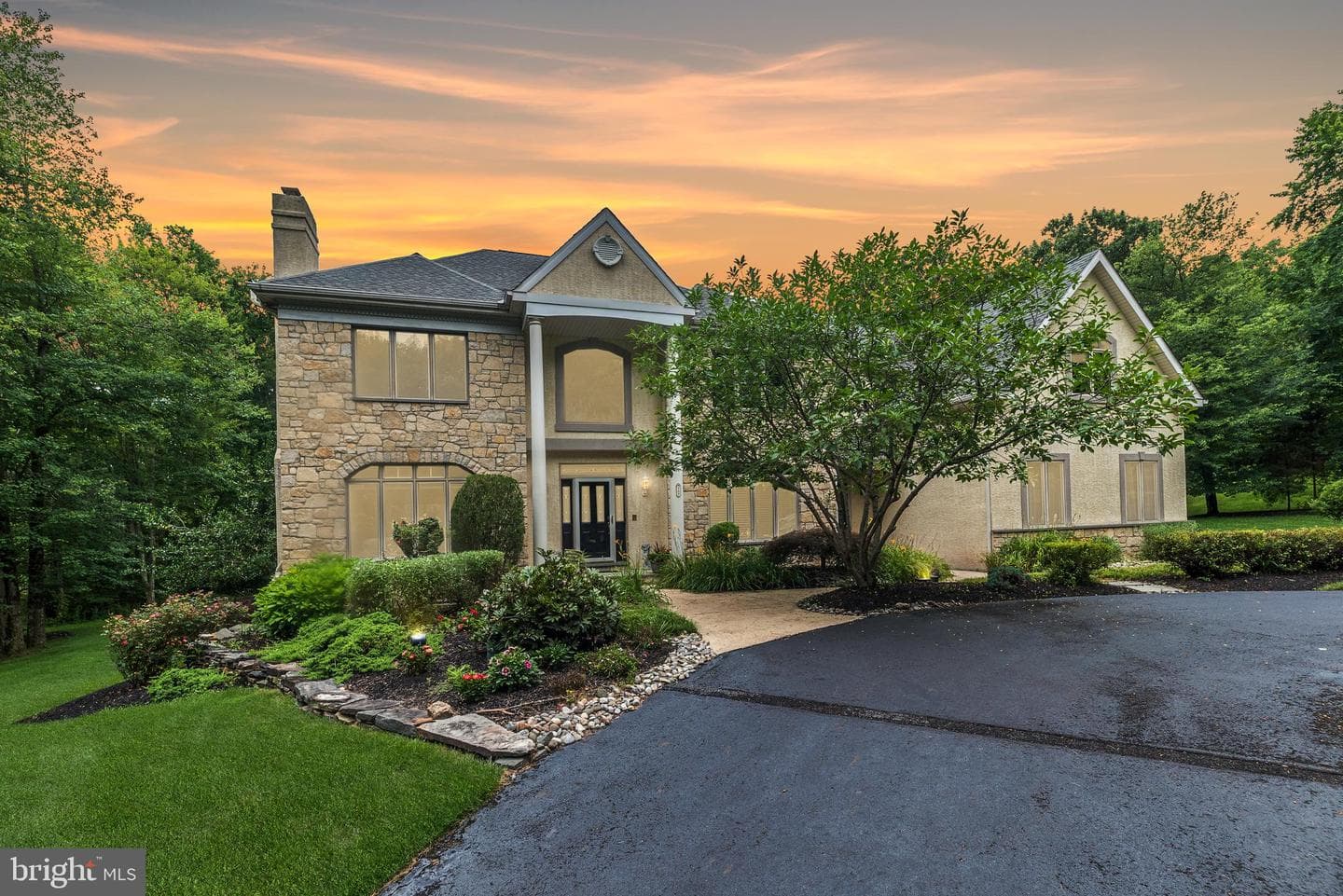 107 Arboresque Drive photo 1