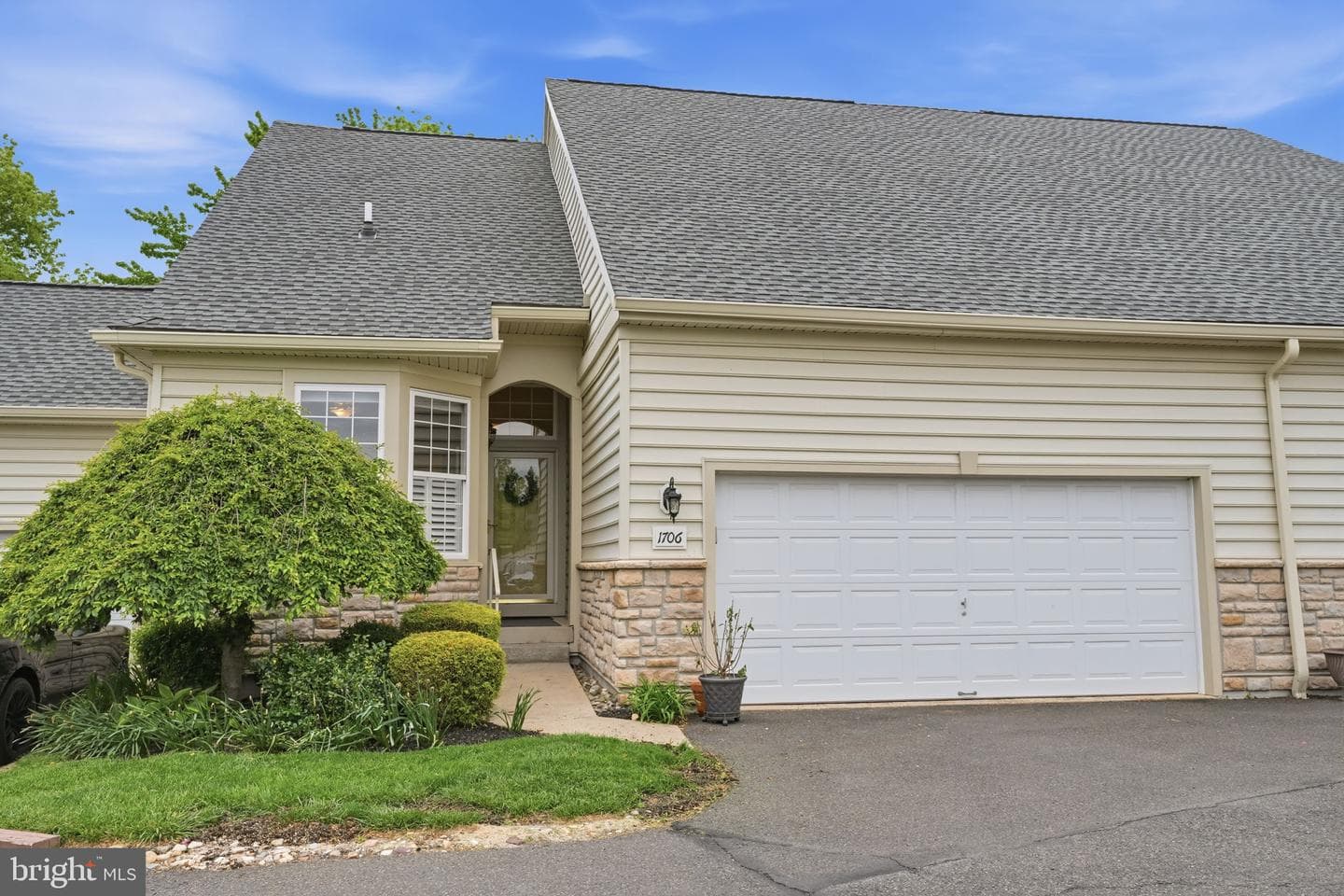 1706 Nottingham Court #136