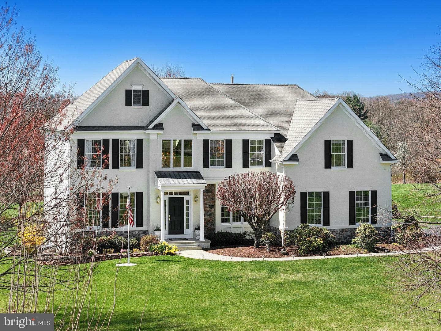 114 Countryside Drive photo 1