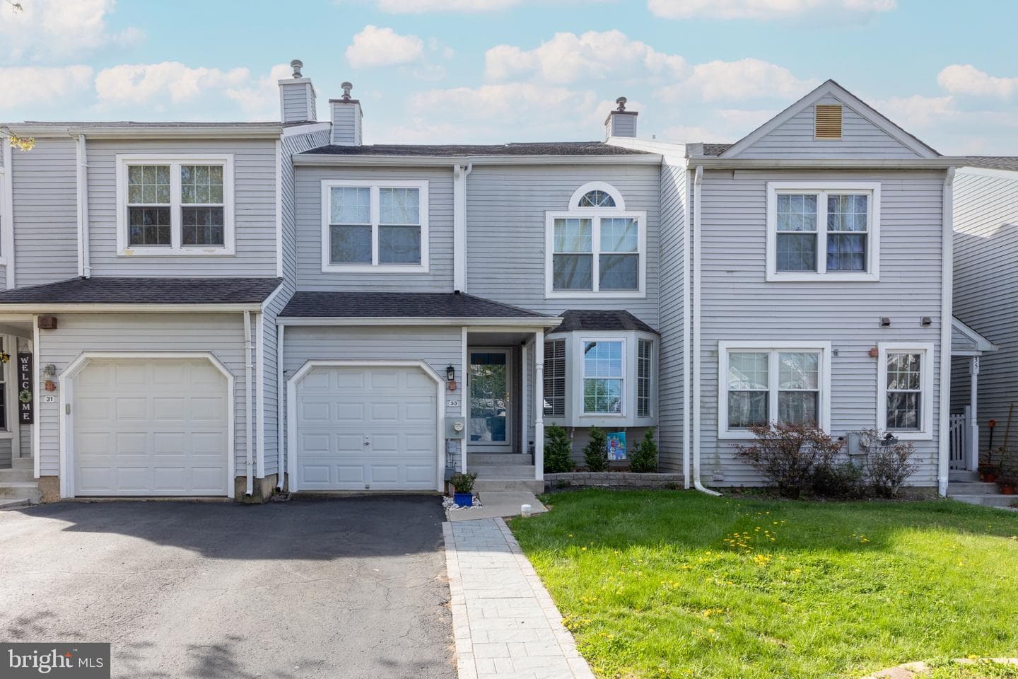 33 Skyview Way