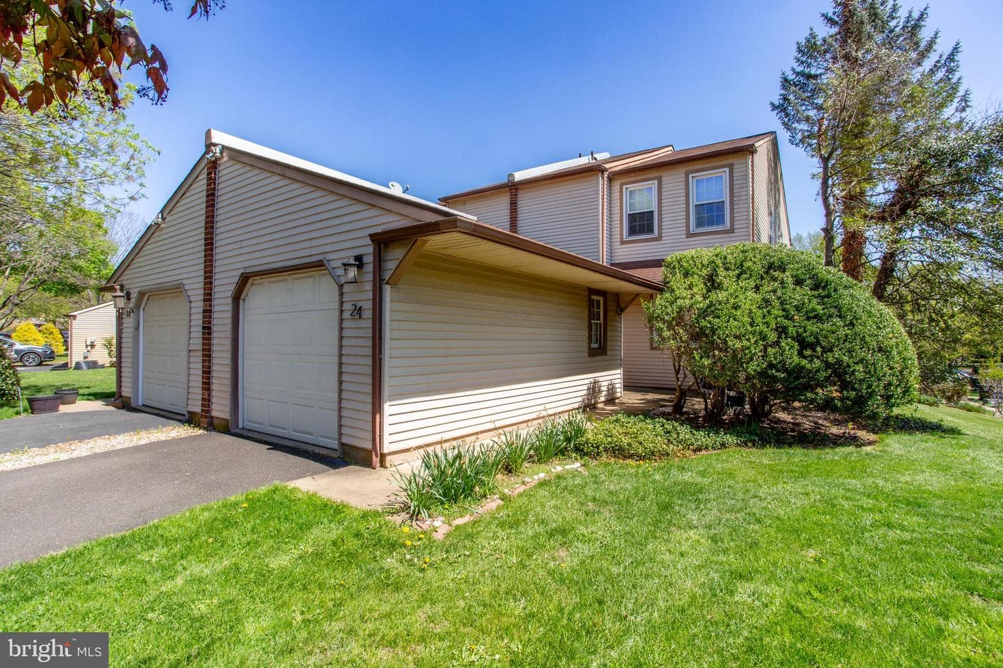 24 Sandy Ridge Drive