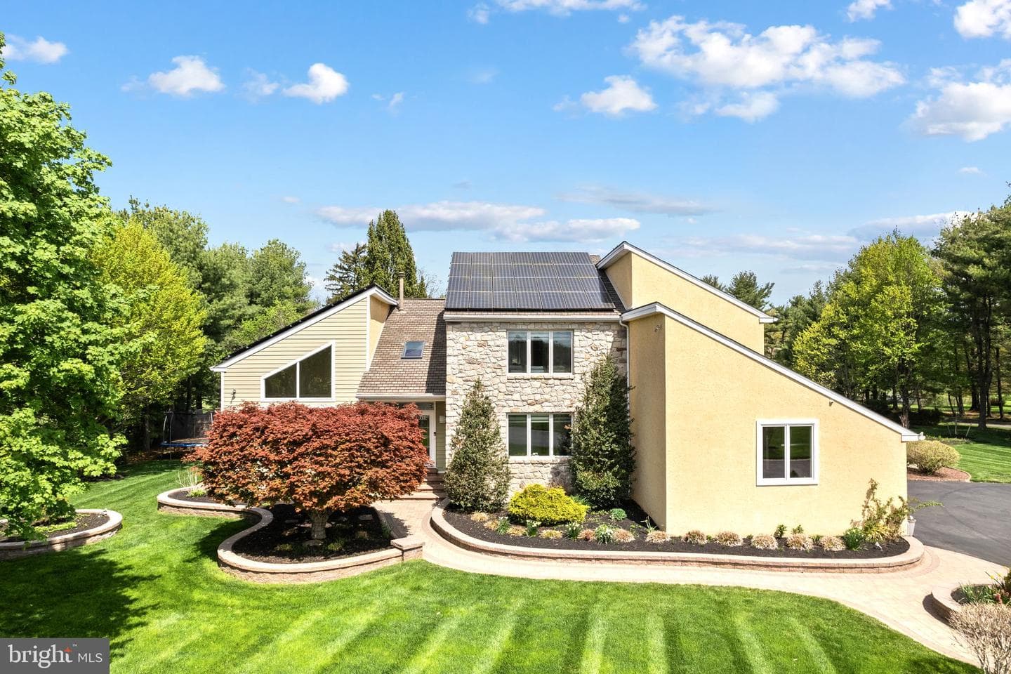 855 Dolington Road