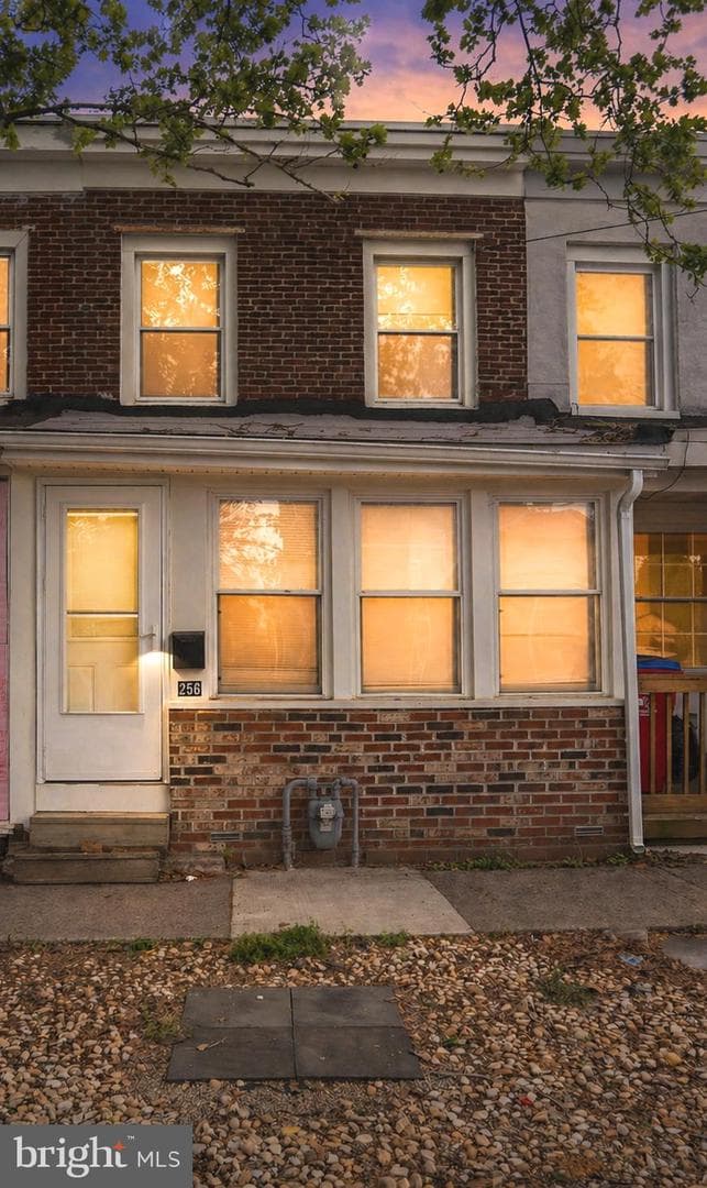 256 Hayes Street