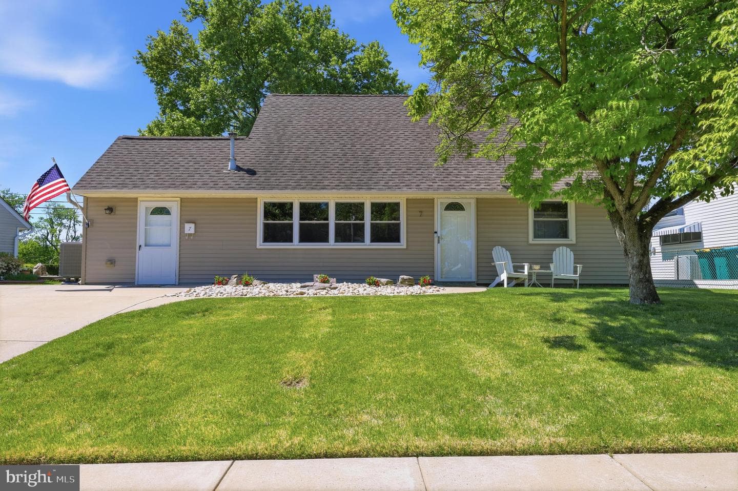 7 New Pond Lane photo 1