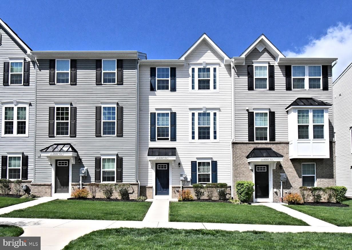 158 Bishop Way