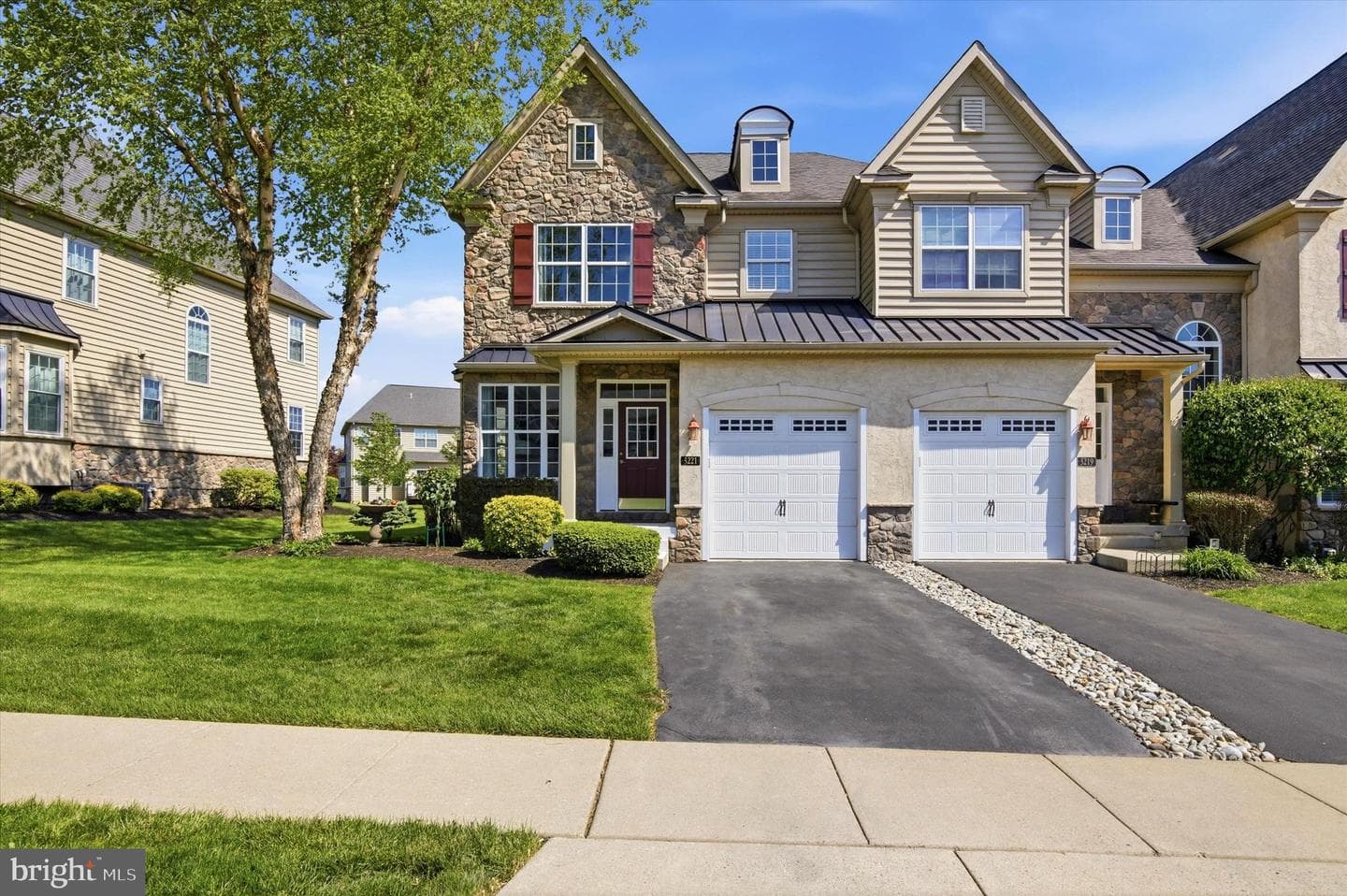 3221 Whisper Lane