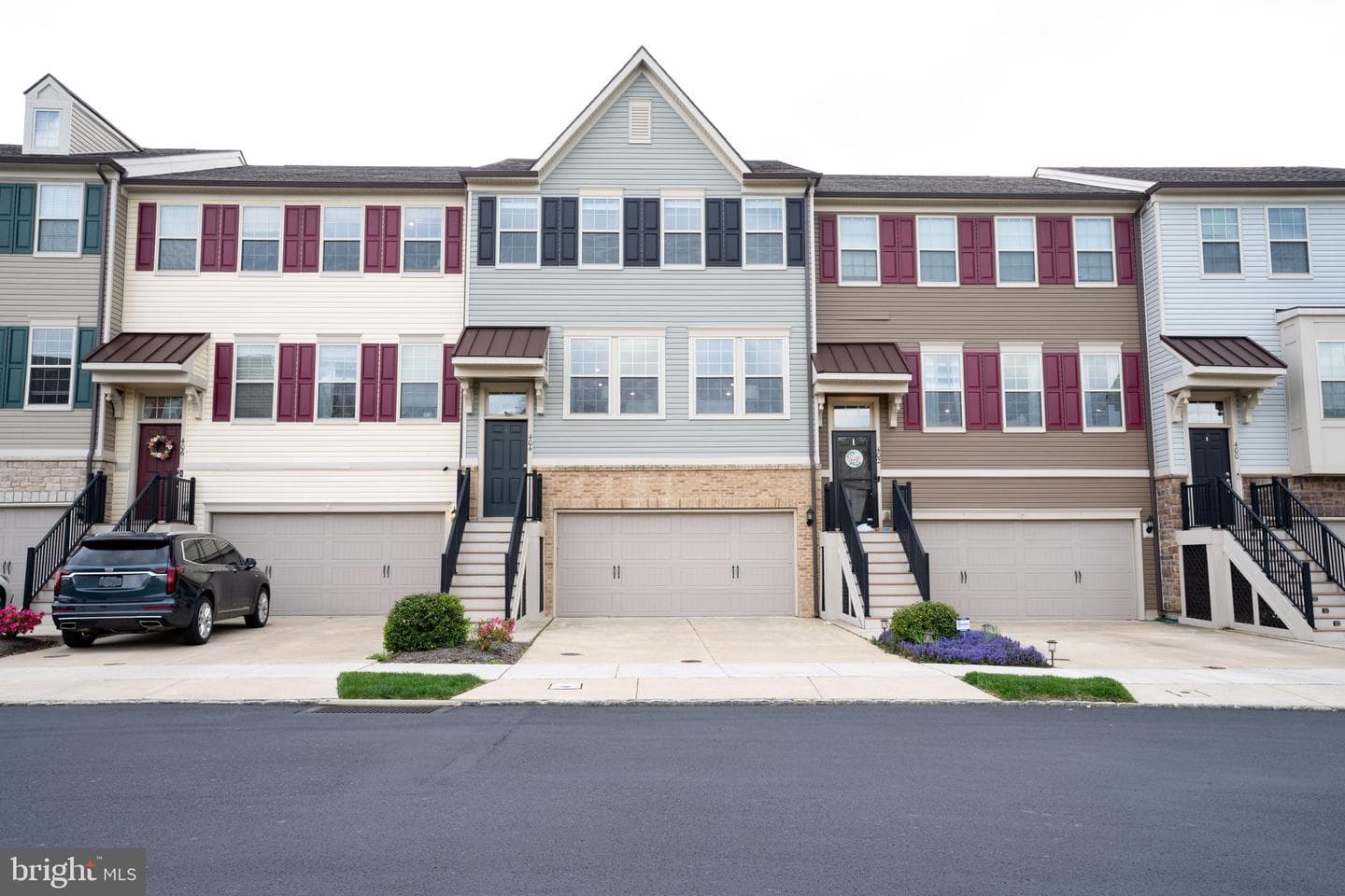 404 Tall Oaks Drive