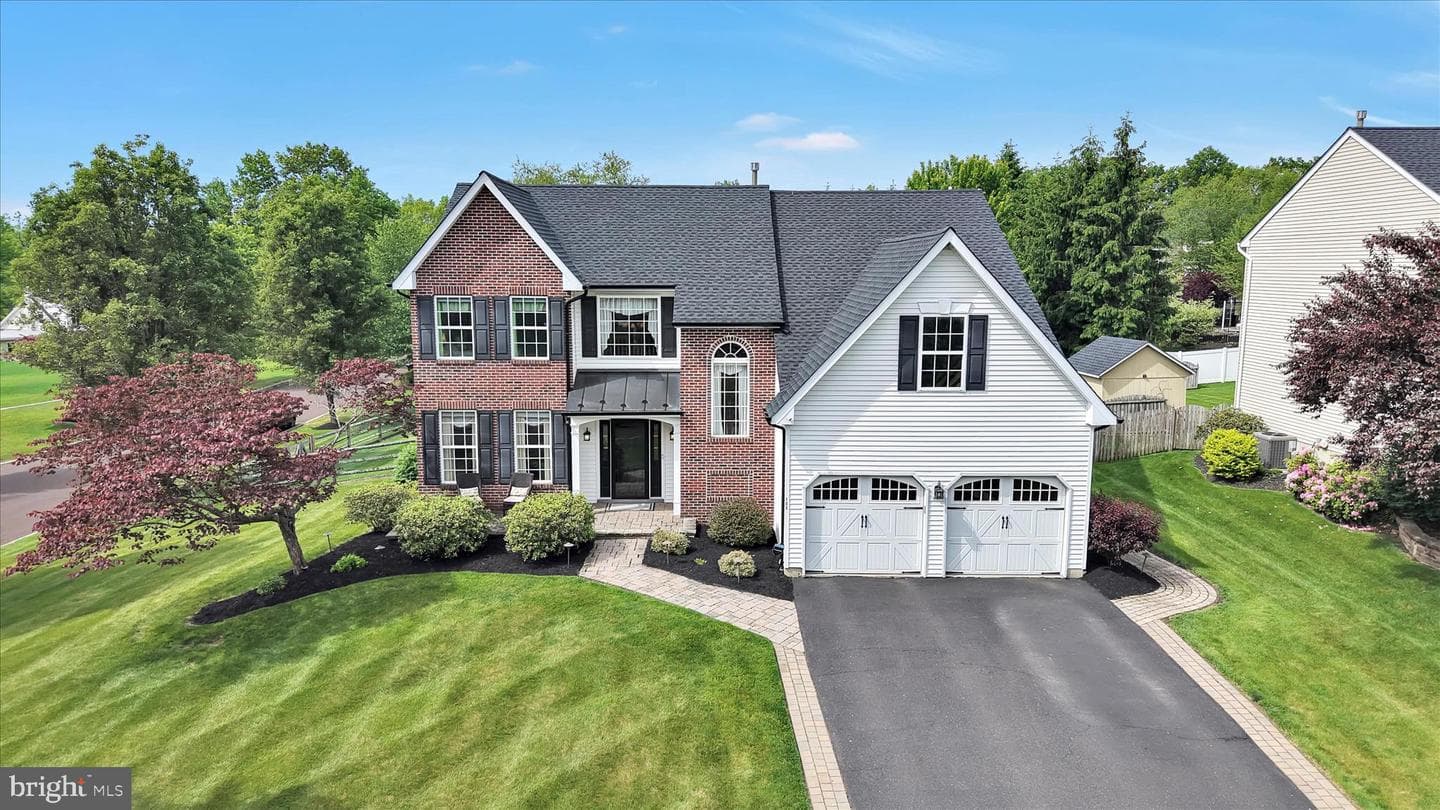 106 Woodbridge Court