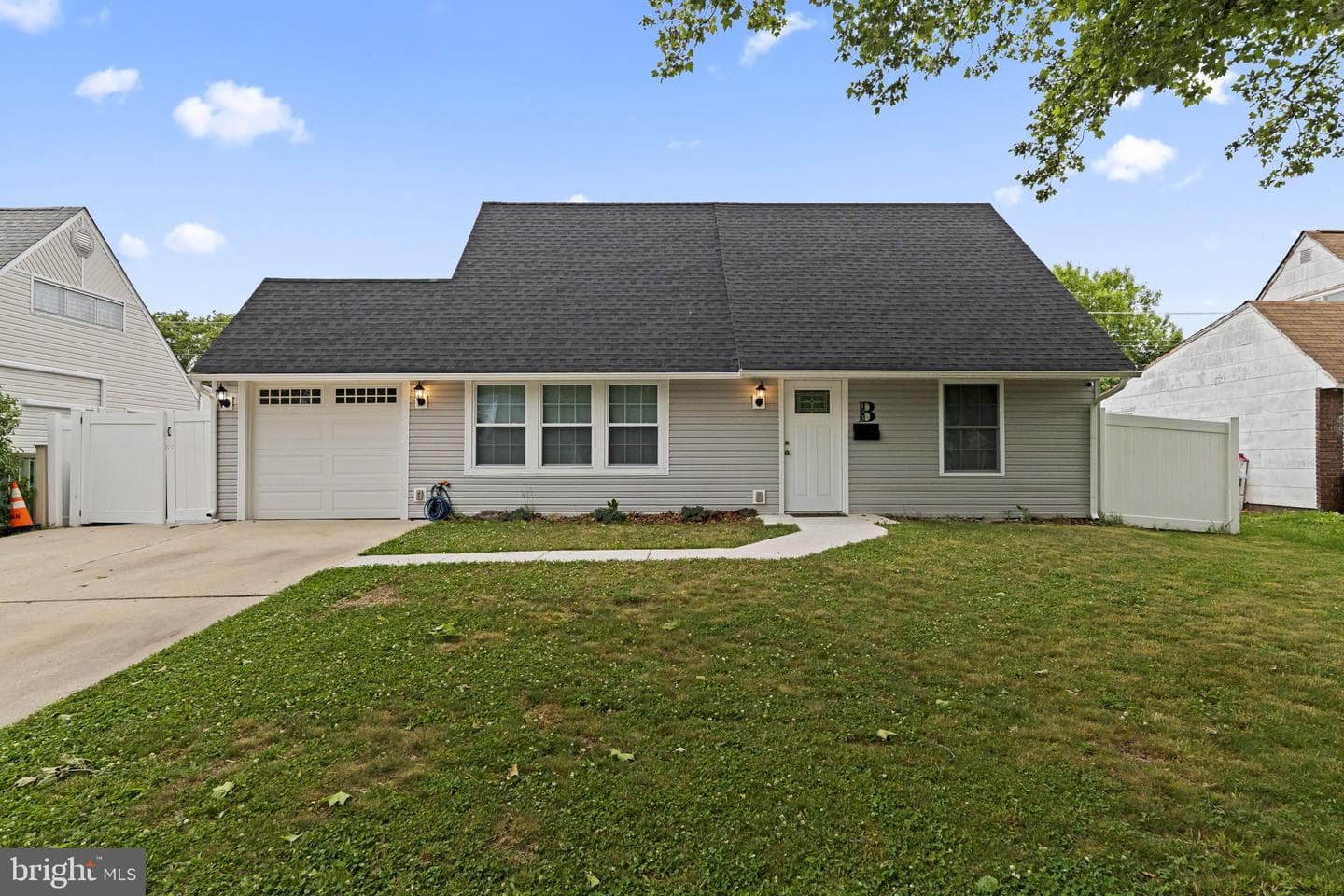 193 Kenwood Drive S #S