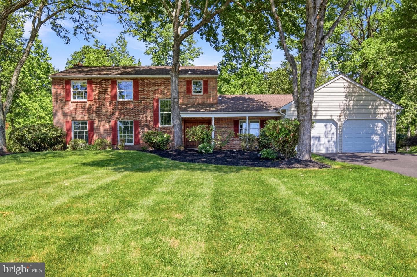 15 Brookdale Drive