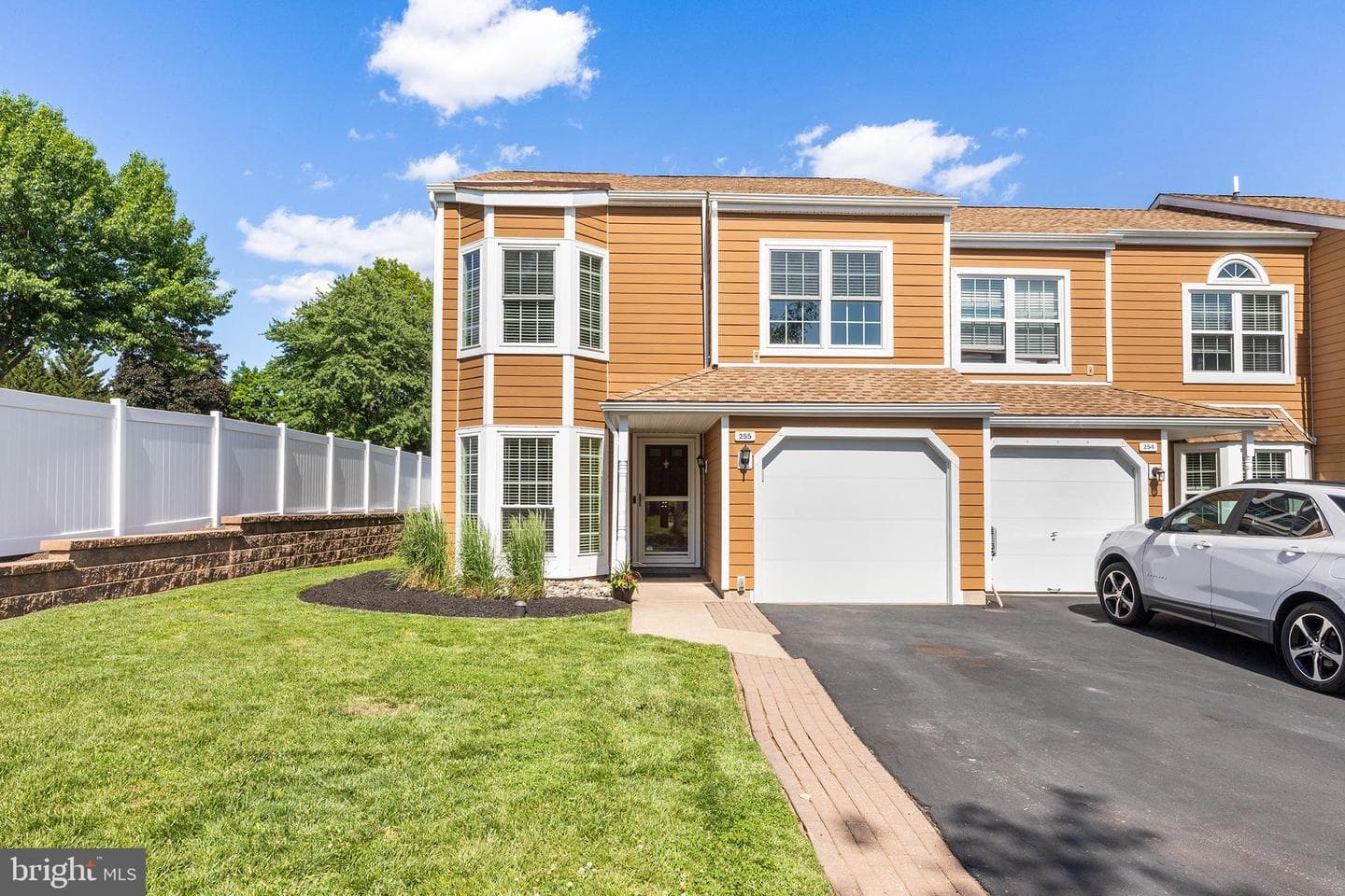 255 Rumford Court