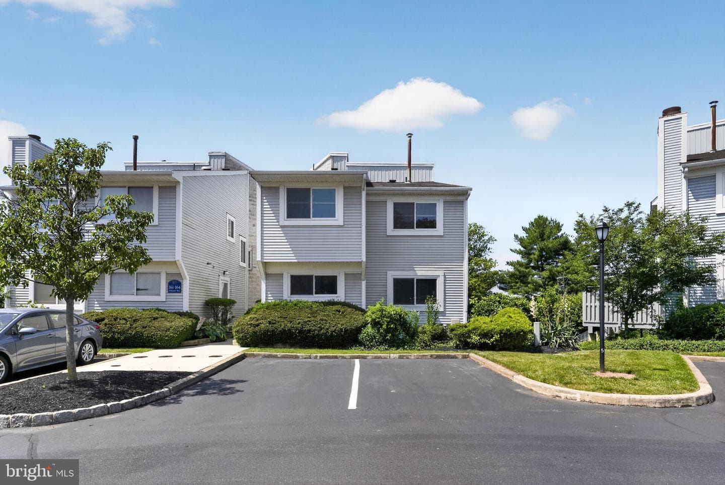 163 Hillcroft Way, Newtown
