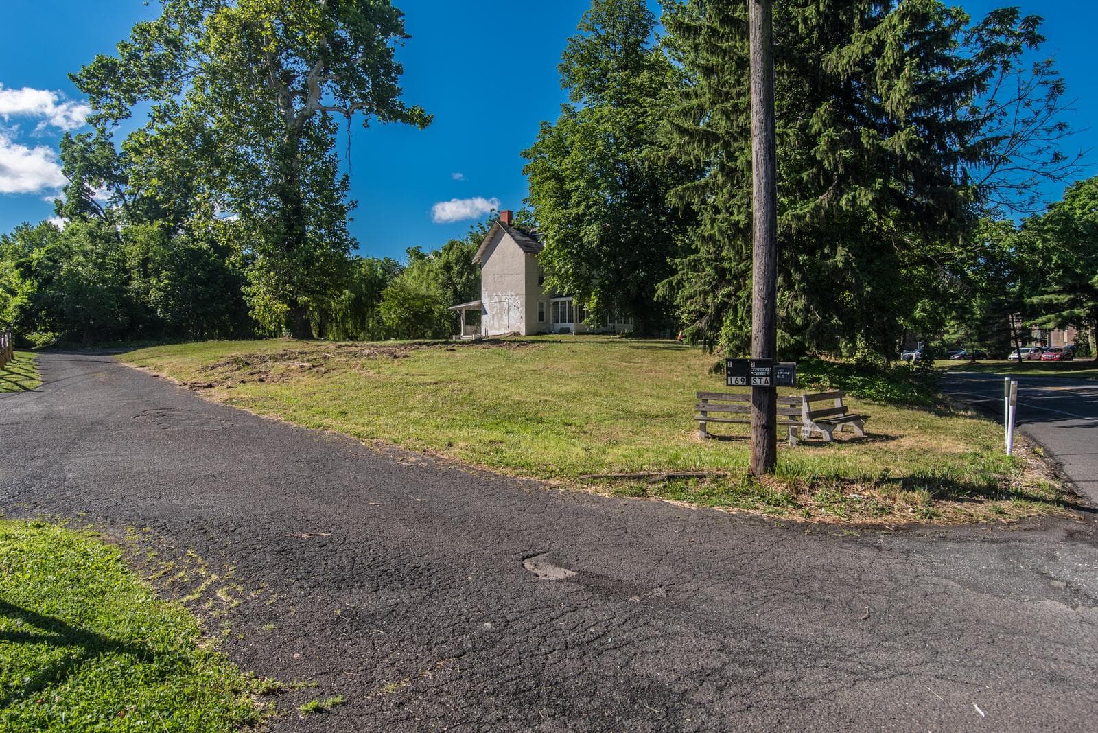 169 State Road, Bensalem