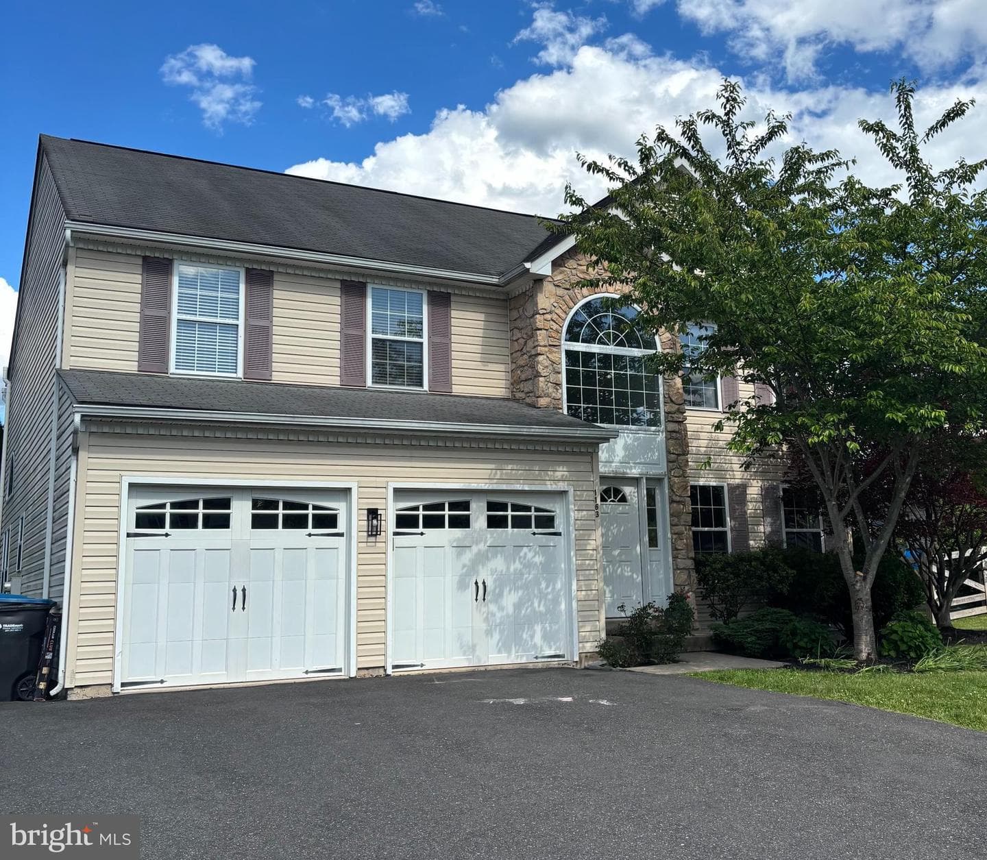 1163 Pheasant Run