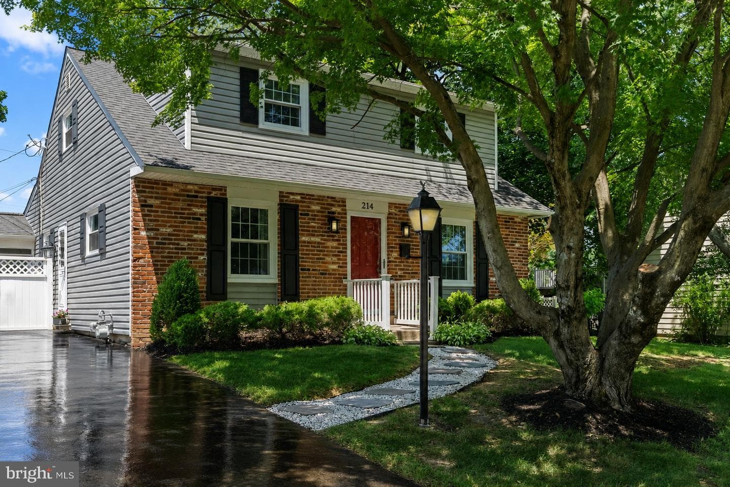 214 Westbury Drive