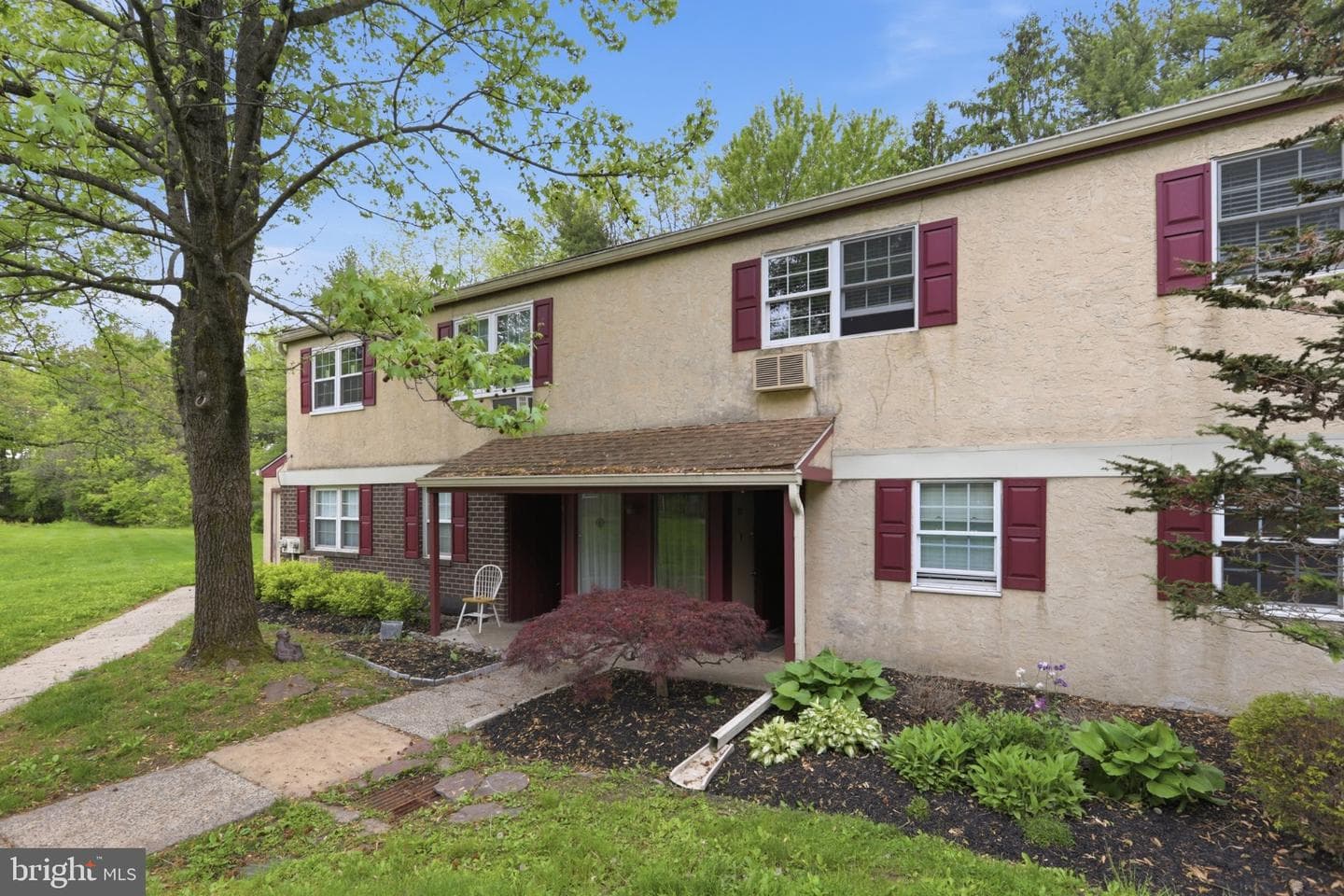 178 Elephant Road #b22