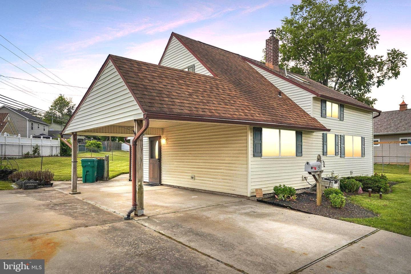 9 Rustleaf Lane