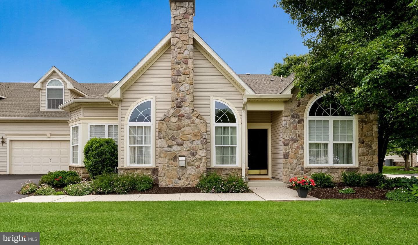 26 Shady Brook Drive