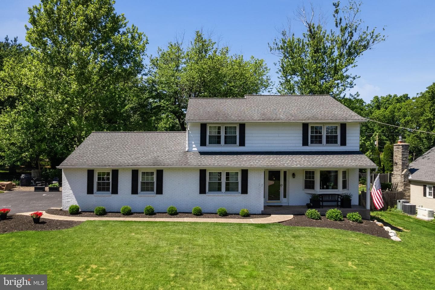 824 Queens Drive