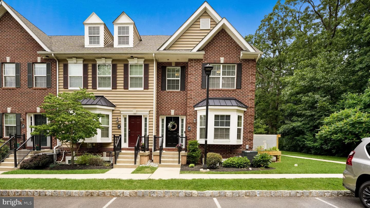 3752 William Daves Road #10
