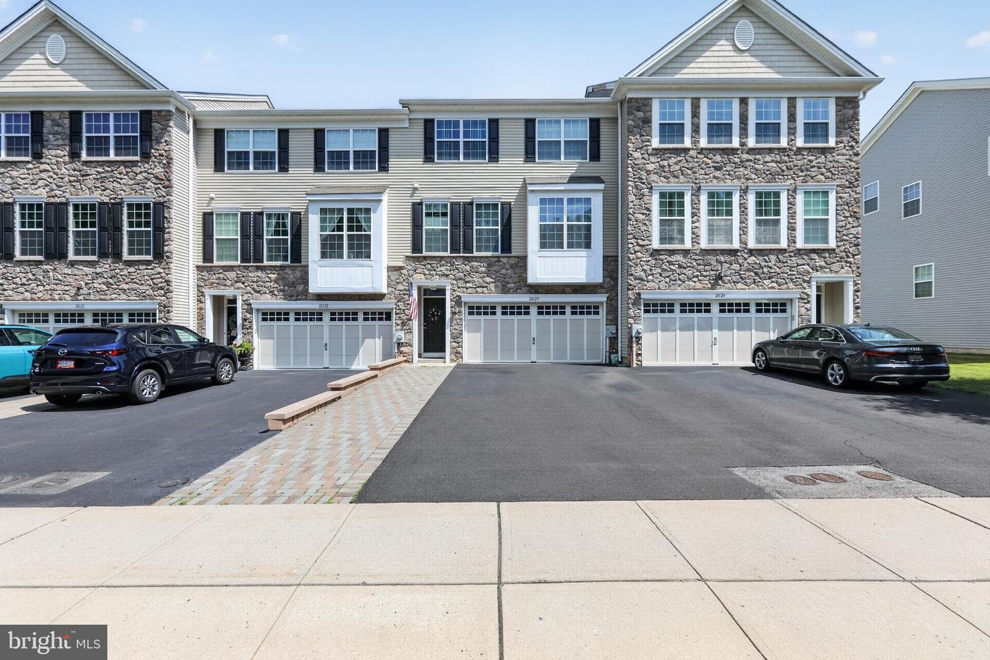 26123 Hickory Lane