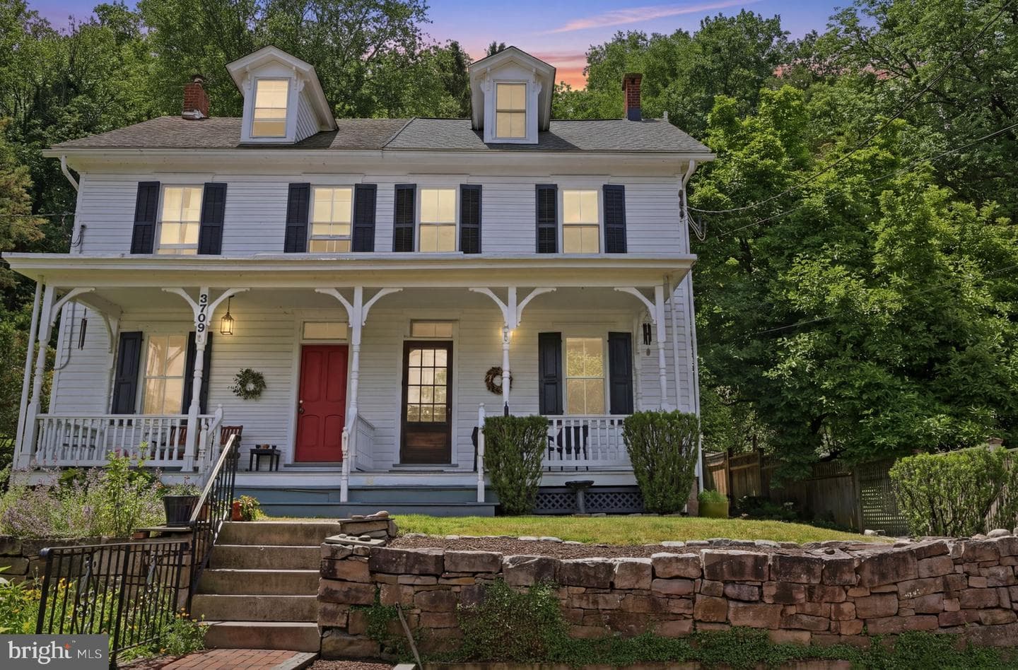 3709 River Road