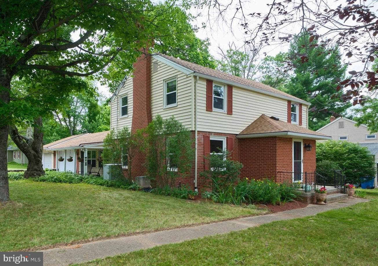 451 N Main Street, Chalfont