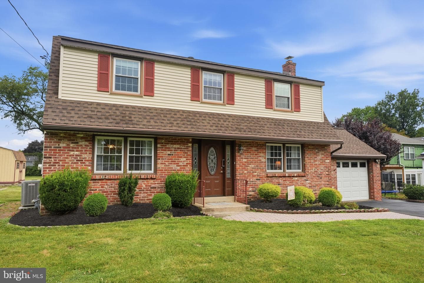1118 Roberts