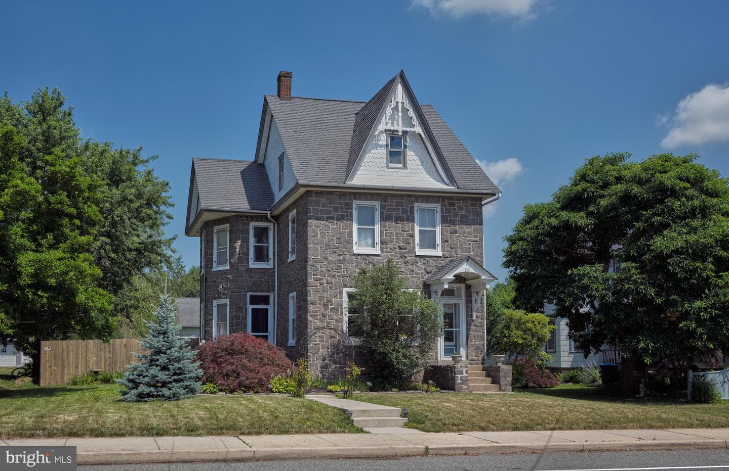 111 E Broad Street, Trumbauersville