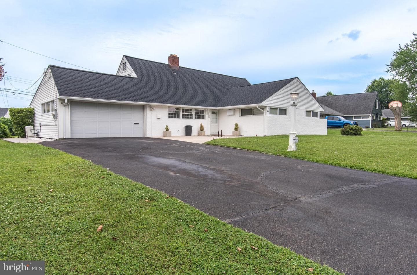 455 Snowball Drive, Levittown