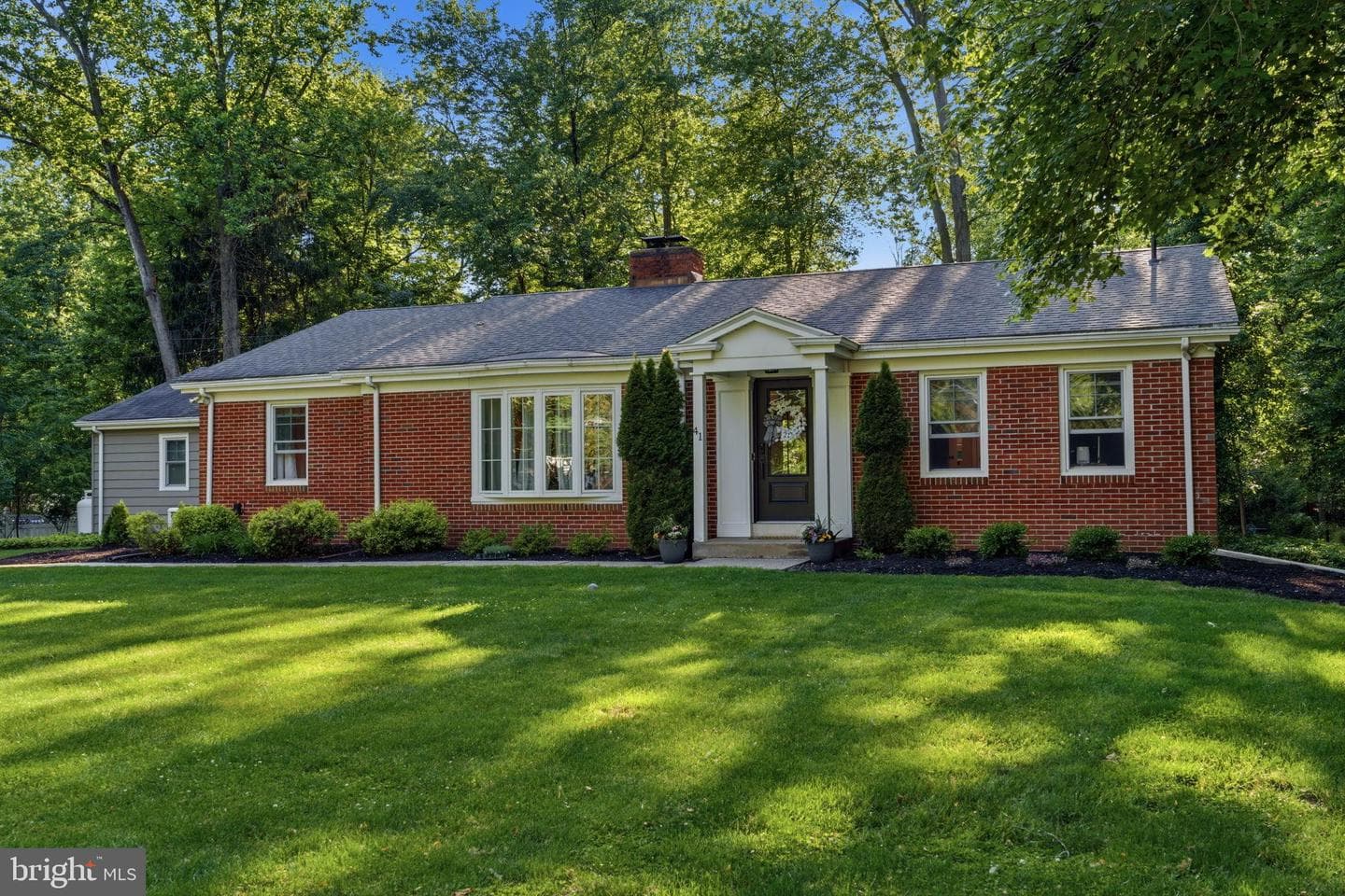 41 S Homestead Drive