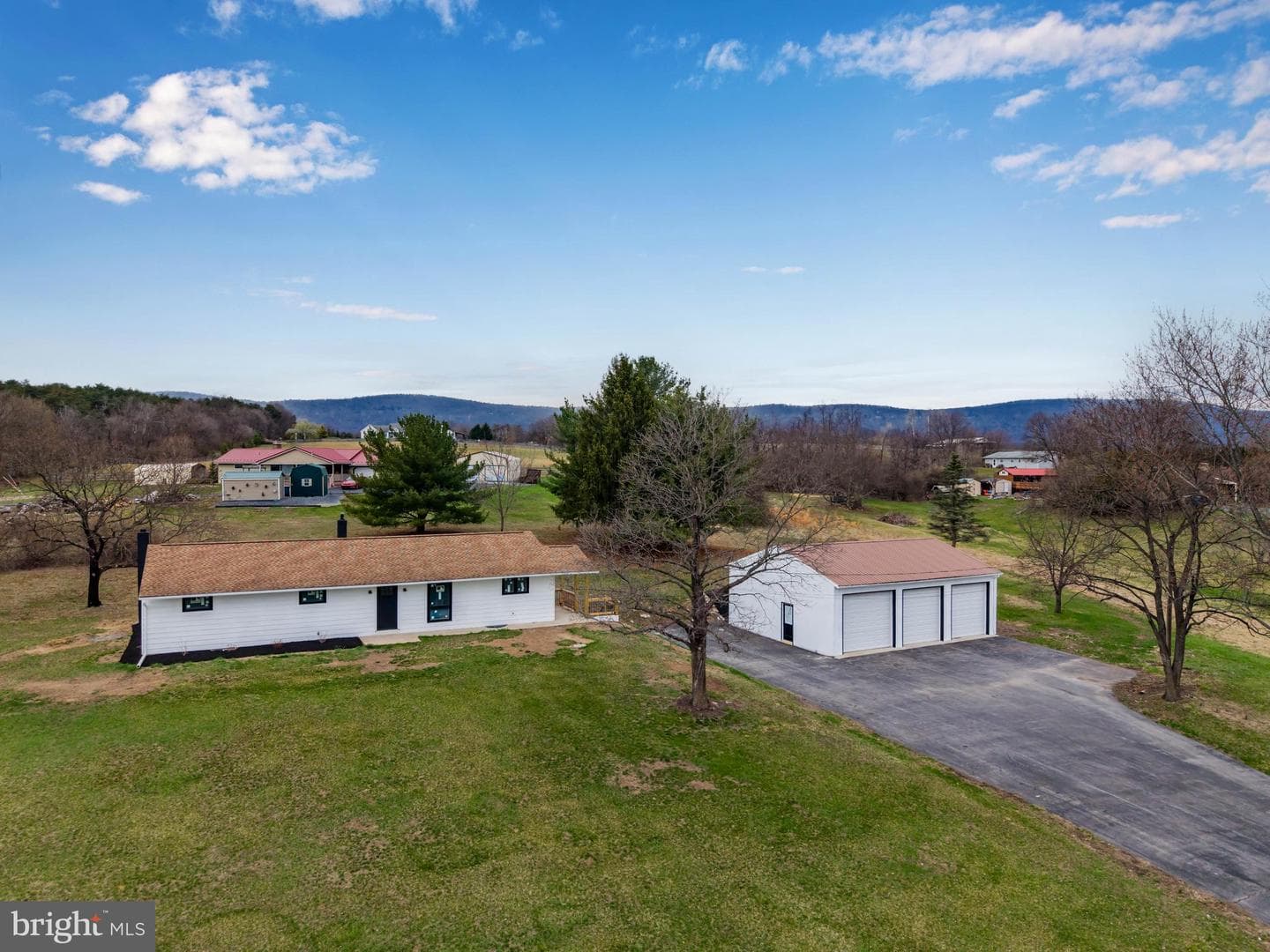 421 N Middleton Road photo 1