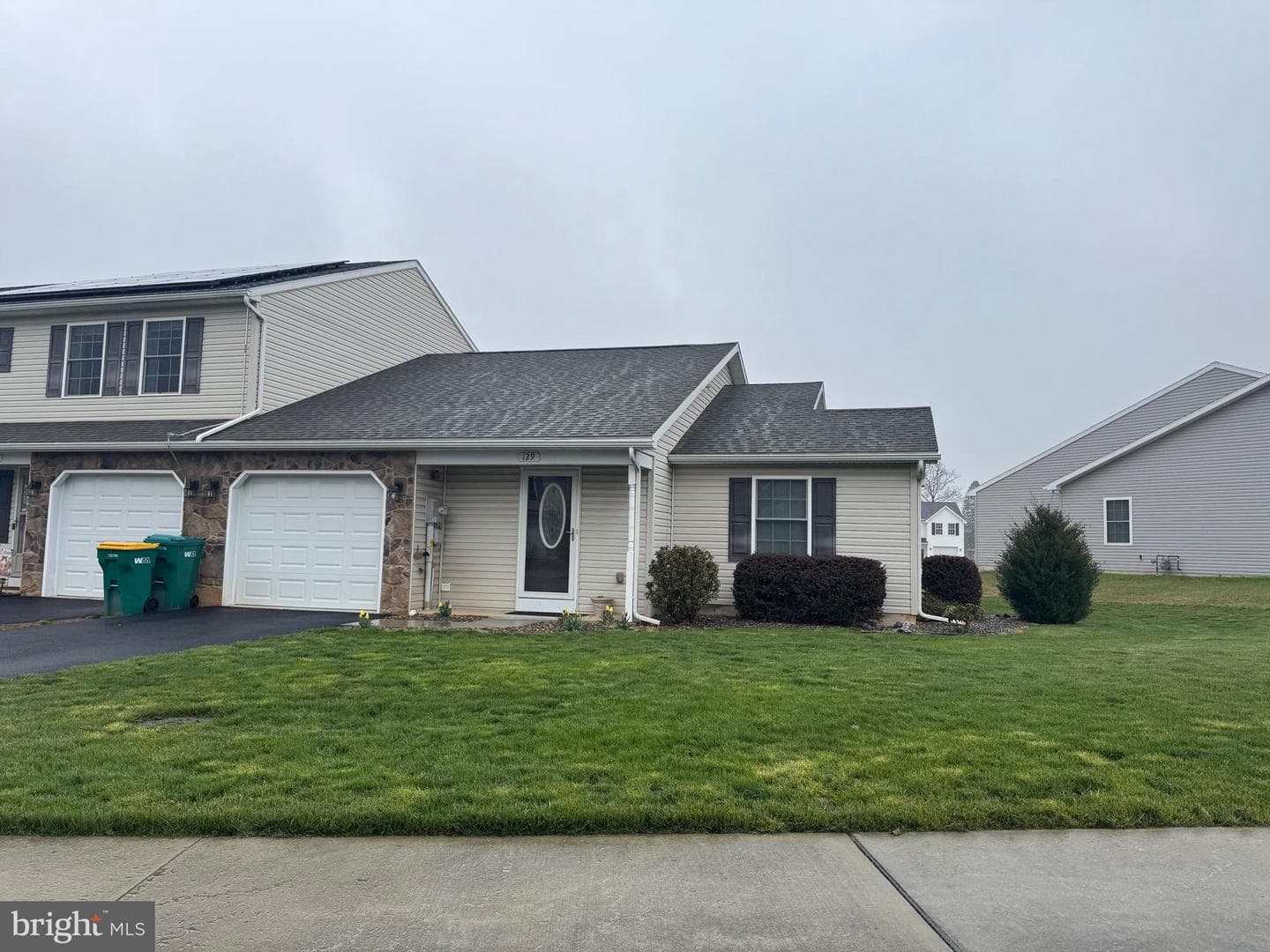 129 Sable Drive photo 1