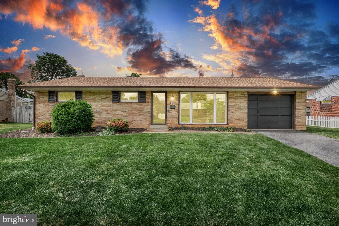 120 Winston Drive photo 1
