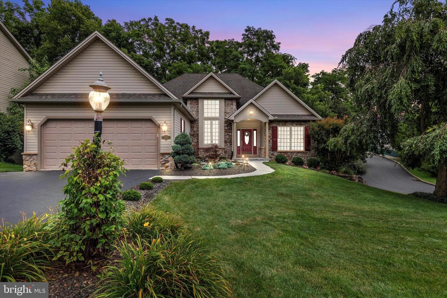 2403 Rolling Hills Drive photo 1