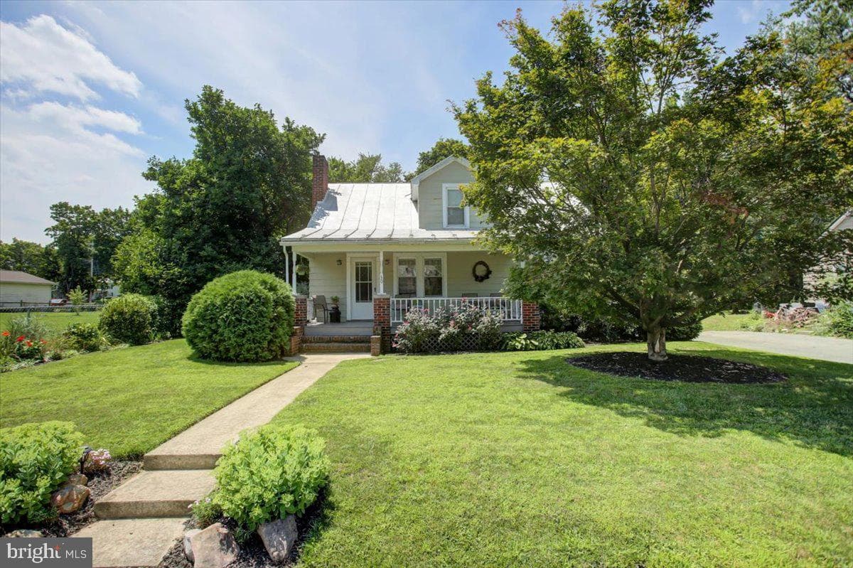 30 Wyrick Avenue photo 1