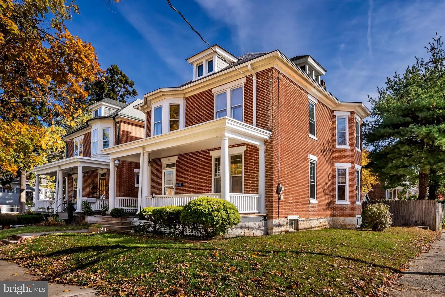 229 Mooreland Avenue photo 1
