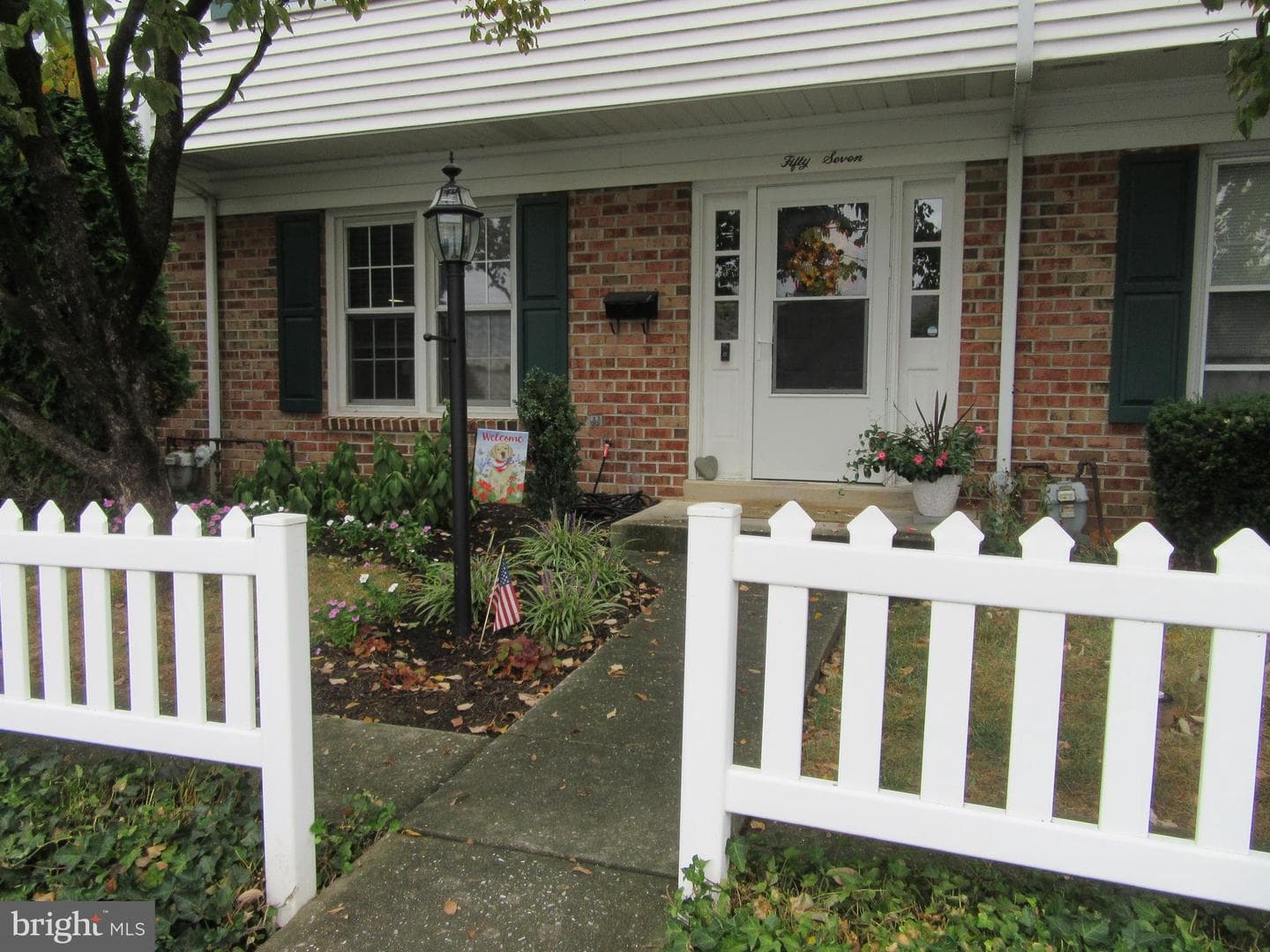 57 W Vine Street photo 1