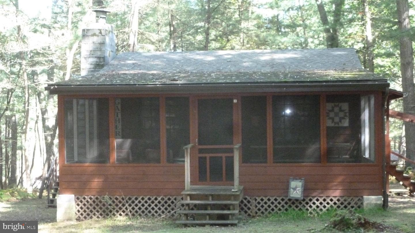 60 Murphy Road photo 1