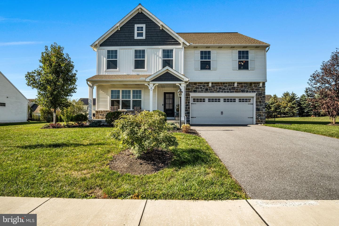 21 Bayberry Road photo 1