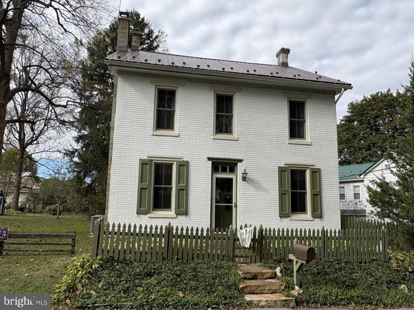 113 Race Street photo 1