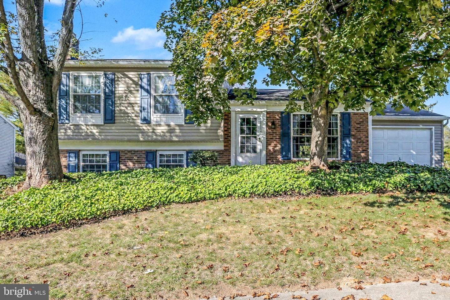 9 Oakwood Court photo 1