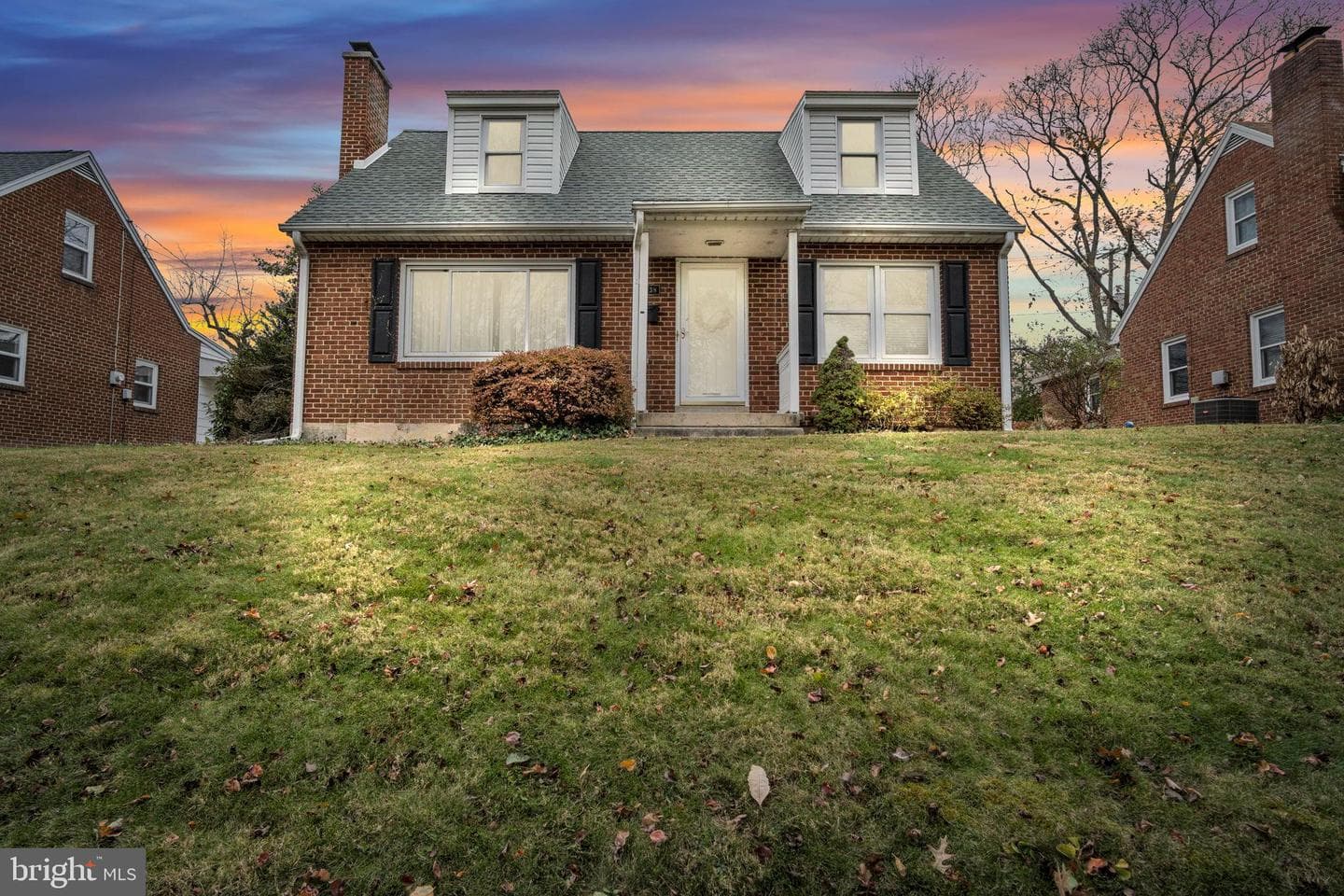 2138 Chestnut Street photo 1