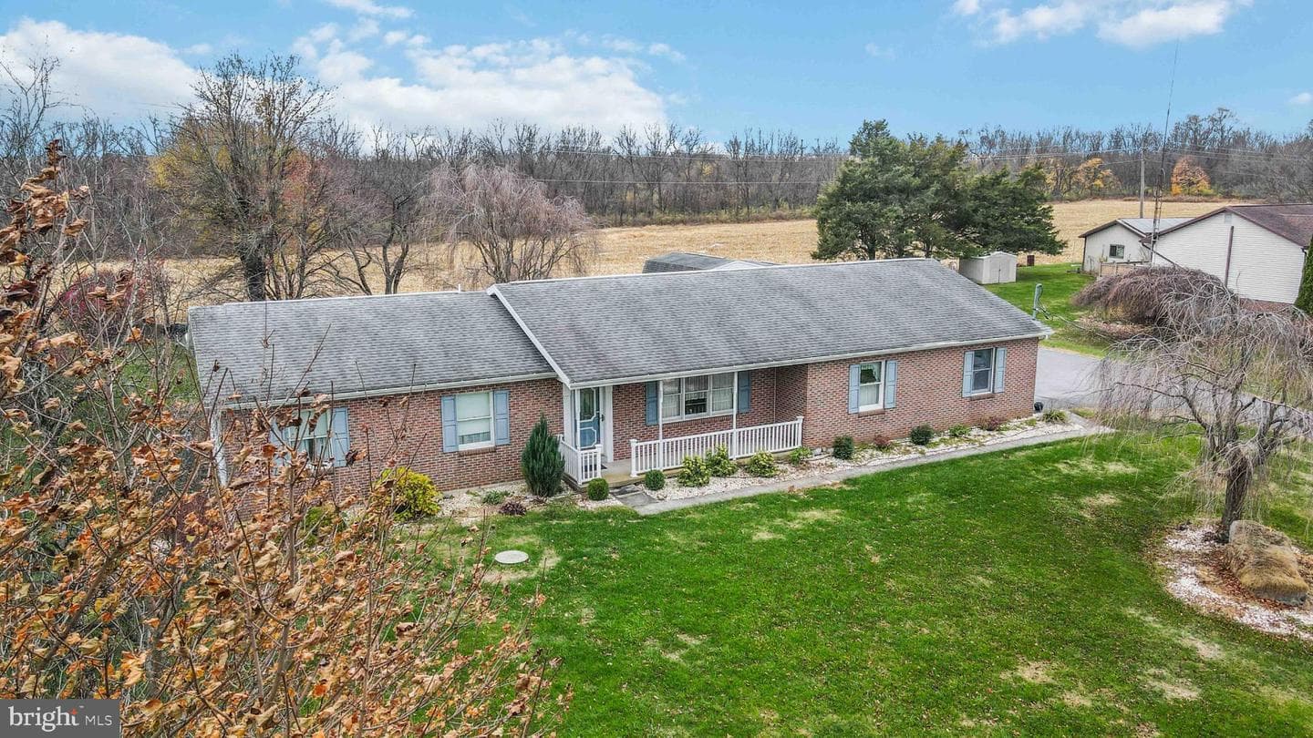 1712 Newville Road photo 1