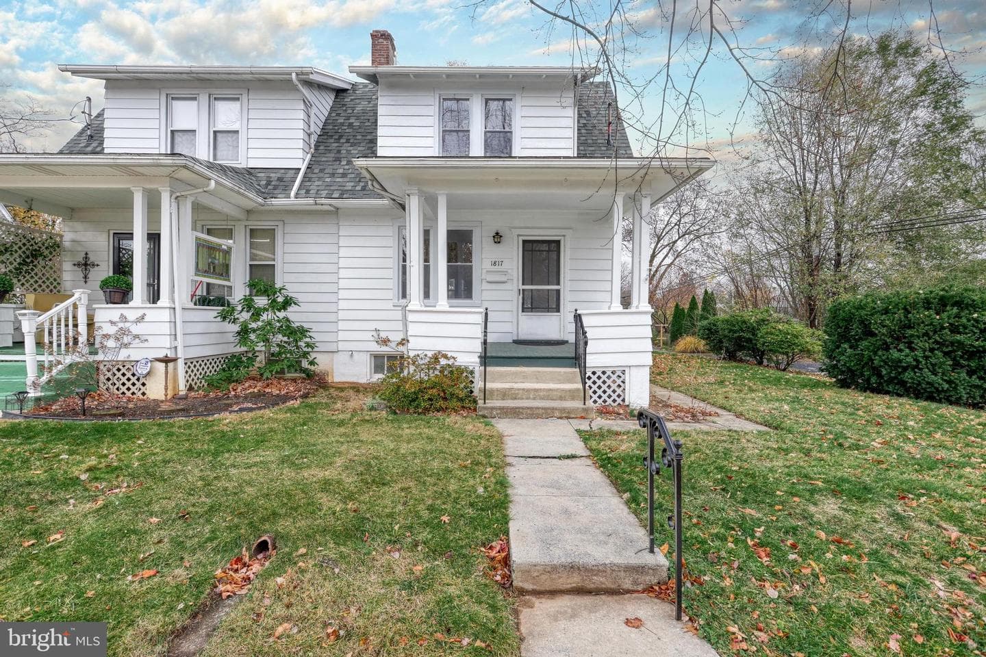1817 Elm Street