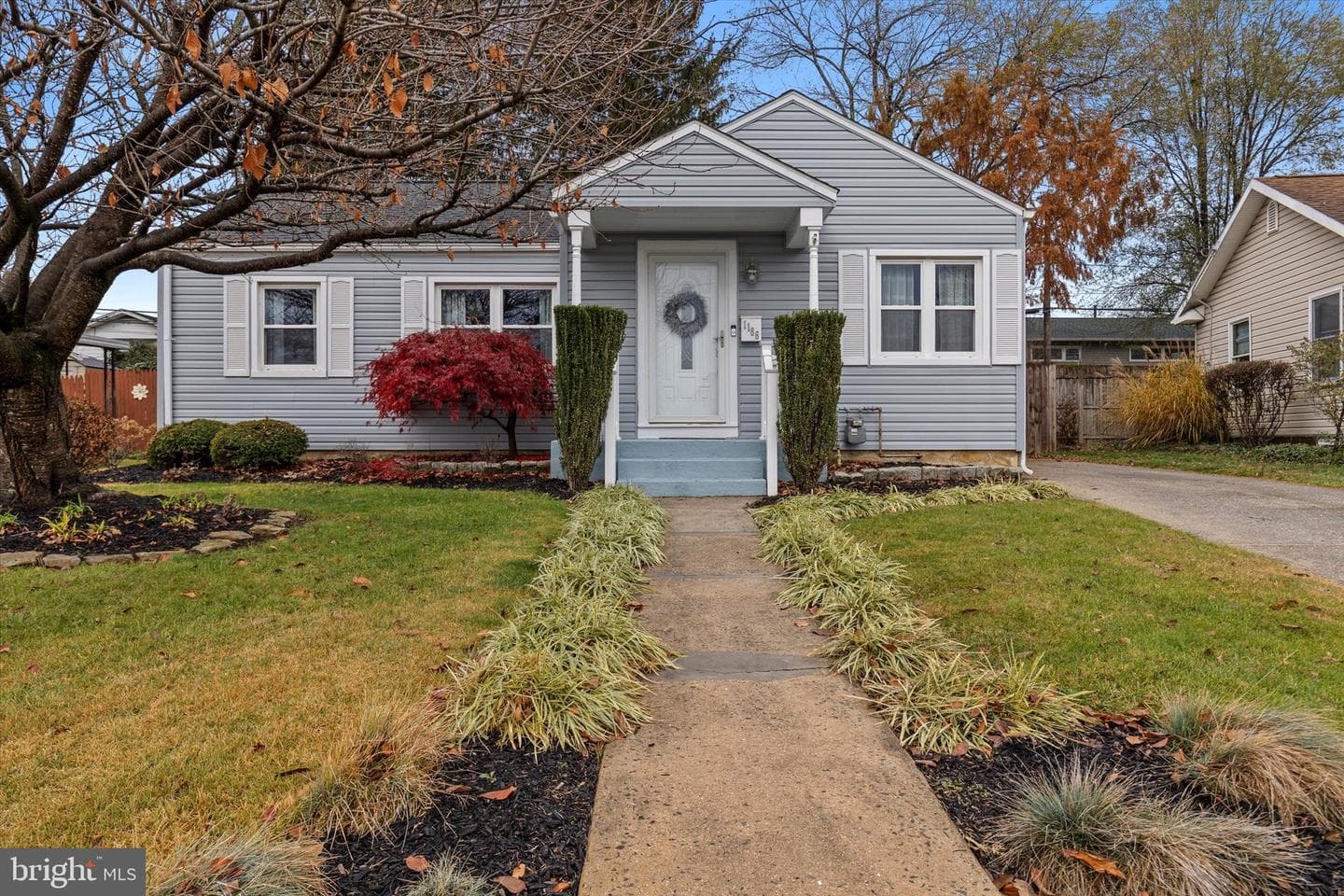 1186 Kingsley Road photo 1