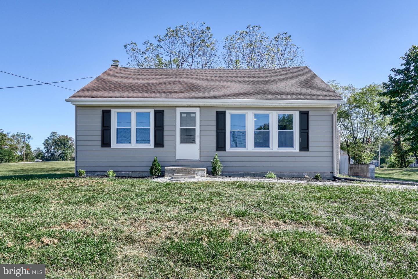 455 Petersburg Road photo 1